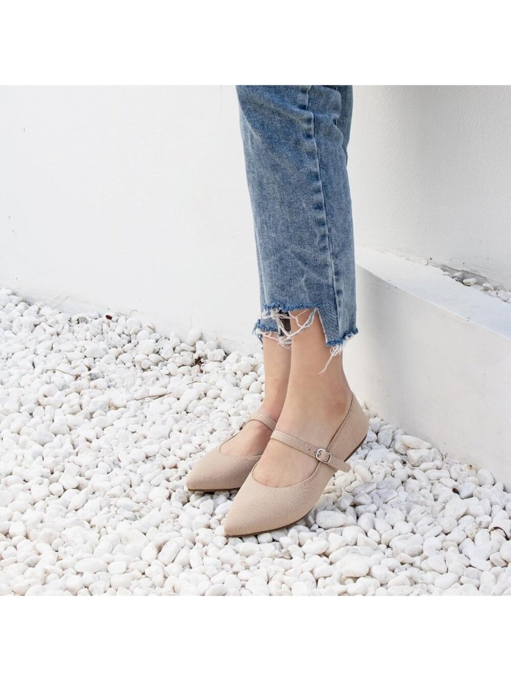 Women's Almond Knit Pointed Toe Ballet Flat Adjustable Strap Buckle Casual Shoes - Picture 2 of 6
